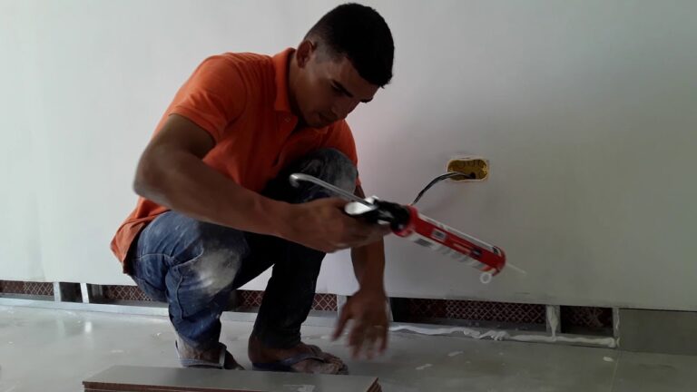 Transformando Espaços: Vantagens do Rodapé Embutido em Pladur
